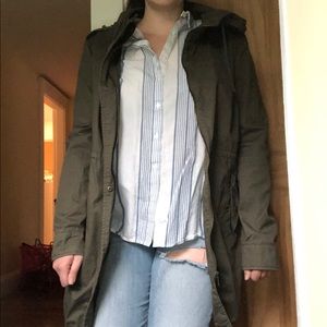 Army green light weight jacket